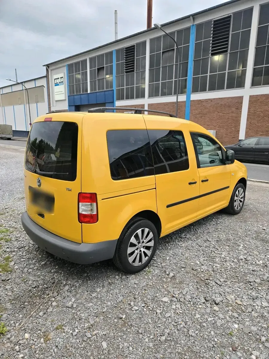 Brugt VW Caddy 105 HK (77 kW) 2006 Gul MPV