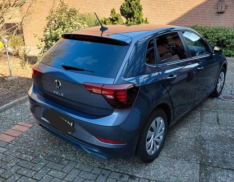 Gebraucht VW Polo 80 PS (58 kW) 2022 Grau Kleinwagen