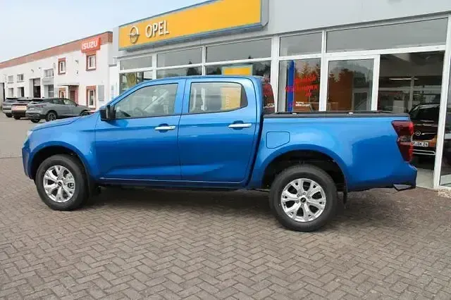 Gebraucht Isuzu D-Max 163 PS (119 kW) 2025 Blau Pickup