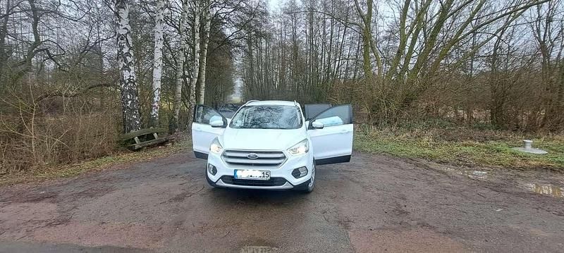 Gebraucht Ford Kuga Cool & Connect 120 PS (88 kW) 2019 SUV