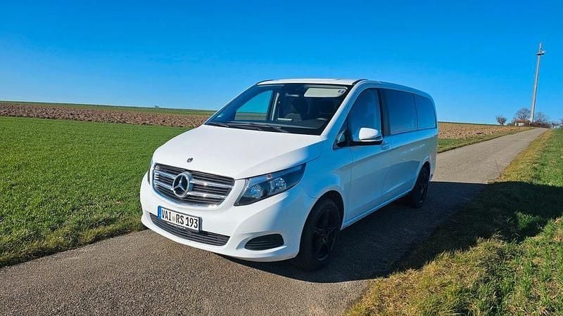 Gebraucht Mercedes V200 136 PS (100 kW) 2019 Weiß Van / Kleinbus