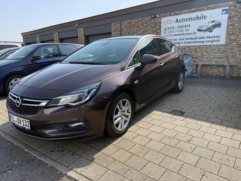 Gebraucht Opel Astra Dynamic 110 PS (80 kW) 2016 Limousine