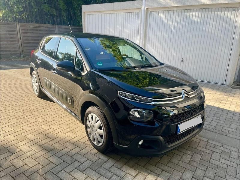 Schwarz Gebraucht 2018 Citroën C3 PureTech Kleinwagen | 8.900 € (Fairer Preis) - Bild 1/4