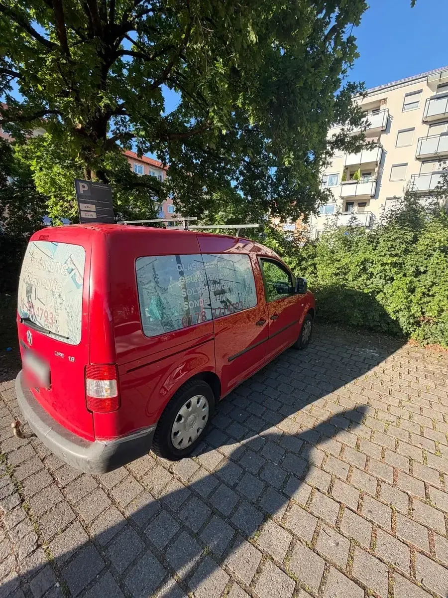 Gebraucht VW Caddy 75 PS (55 kW) 2005 Rot Van / Kleinbus