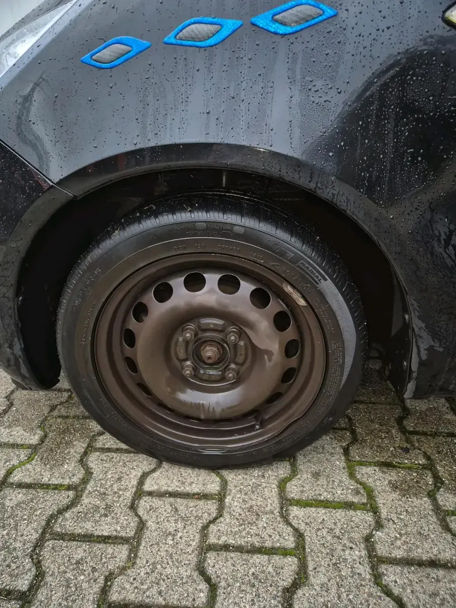 Gebraucht Mitsubishi Colt 75 PS (55 kW) 2004 Schwarz Kleinwagen