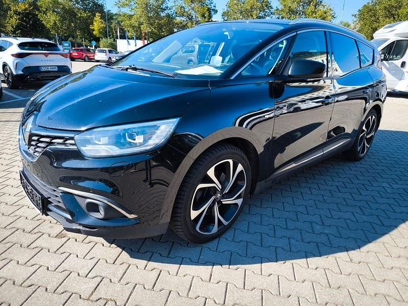 Schwarz Gebraucht 2017 Renault Scénic IV Bose Edition Van / Kleinbus | 9.890 € (Superpreis) - Bild 1/4