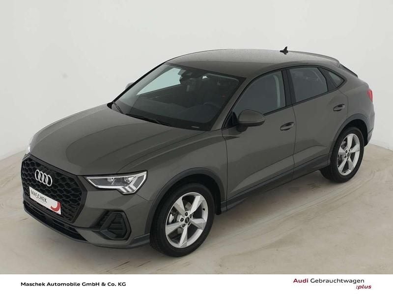 Chronosgrau Gebraucht 2024 Audi Q3 Sportback Ambiente SUV | 38.340 € (Fairer Preis) - Bild 1/4