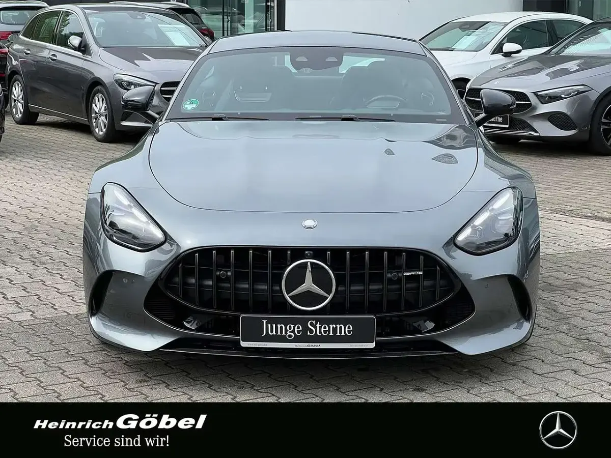 Gebraucht Mercedes AMG GT 63 Premium Plus 585 PS (430 kW) 2024 Selenitgrau Coupé