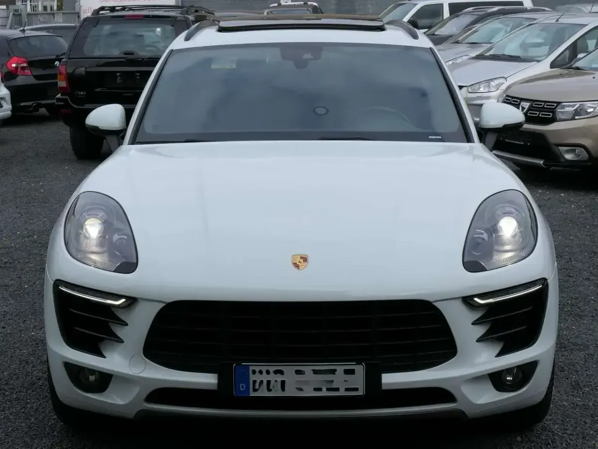 Gebraucht Porsche Macan 252 PS (185 kW) 2017 Weiß SUV