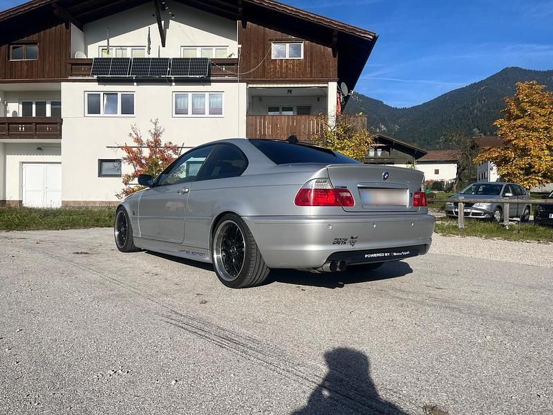 Gebraucht BMW 320 M Sport 170 PS (125 kW) 2002 Silber Coupé