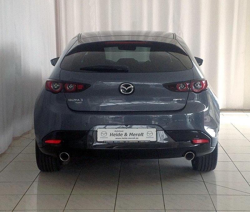 Używany Mazda 3 Selection 179 KM (131 kW) 2019 Szary Sedan/Limuzyna
