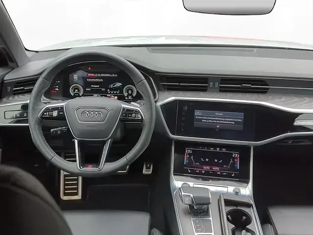 Gebraucht Audi A6 S-Line 367 PS (269 kW) 2024 Gletscherweiß metallic Kombi