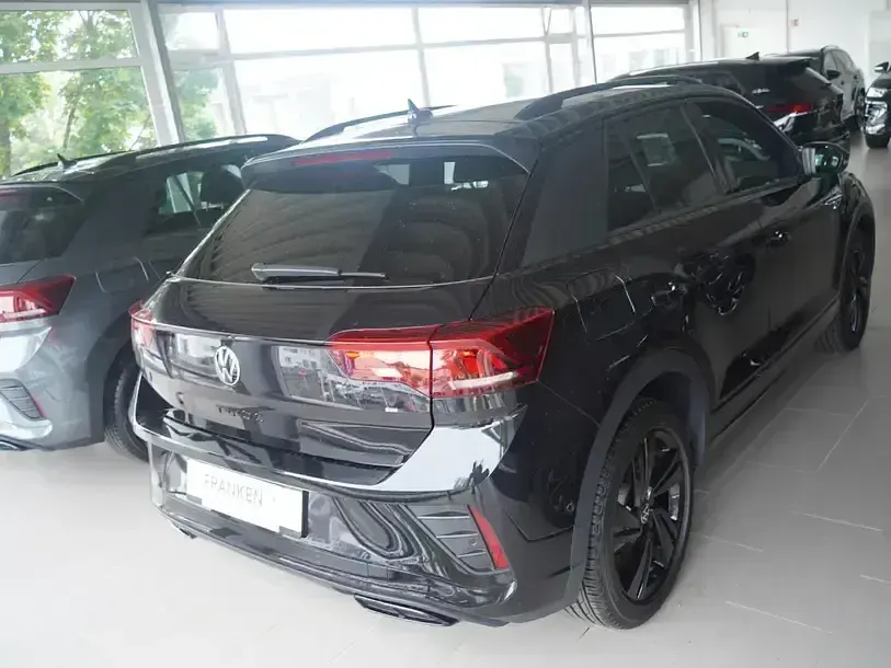 Usata VW T-Roc Style 150 CV (110 kW) 2024 Nero SUV