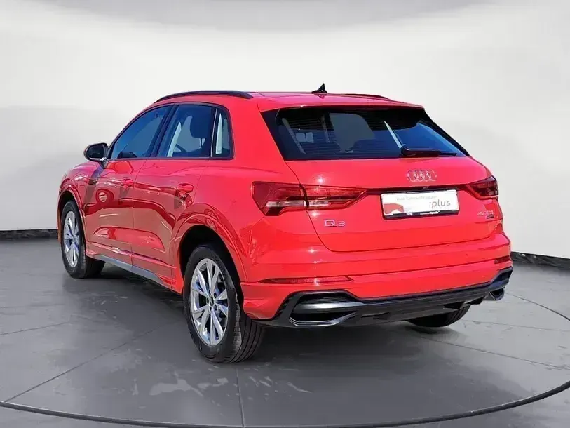 Gebraucht Audi Q3 S-Line 190 PS (139 kW) 2022 Rot SUV