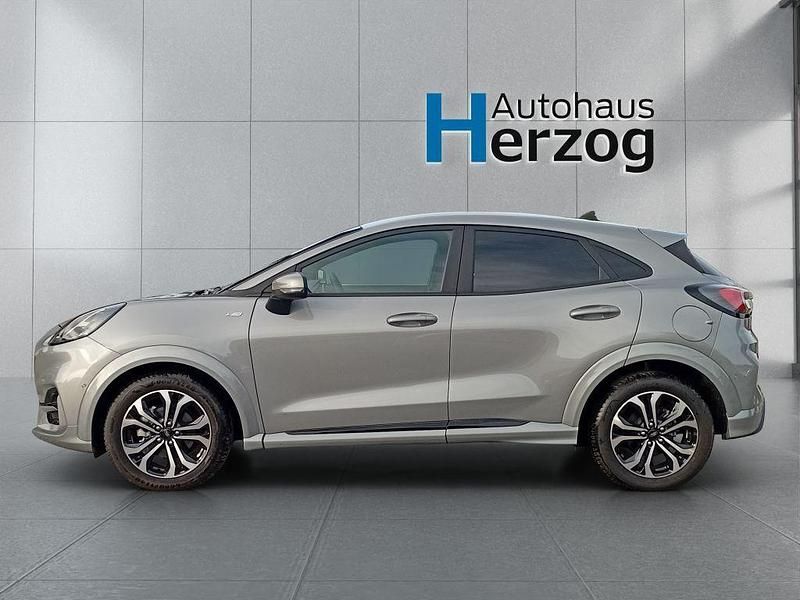 Gebraucht Ford Puma 155 PS (114 kW) 2023 Hell silber metallic (metallic) SUV