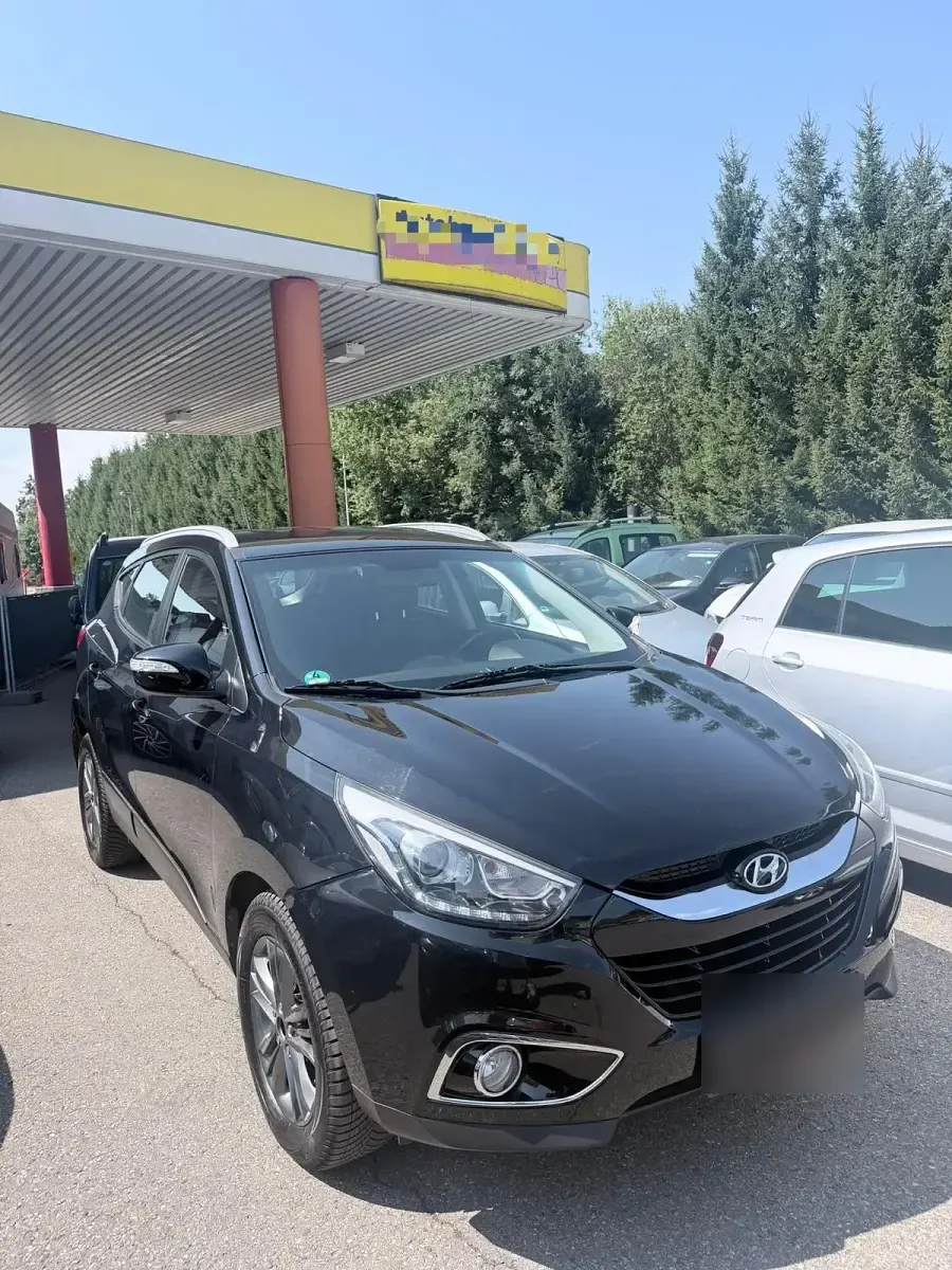 Gebraucht Hyundai ix35 Finale 136 PS (100 kW) 2015 Schwarz SUV