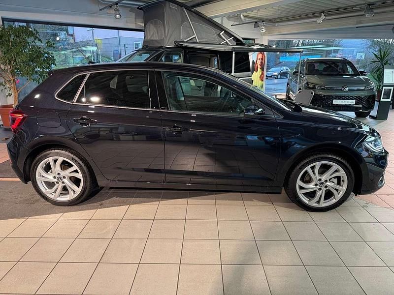 Gebraucht VW Polo Style 116 PS (85 kW) 2025 Deep black perleffekt Limousine