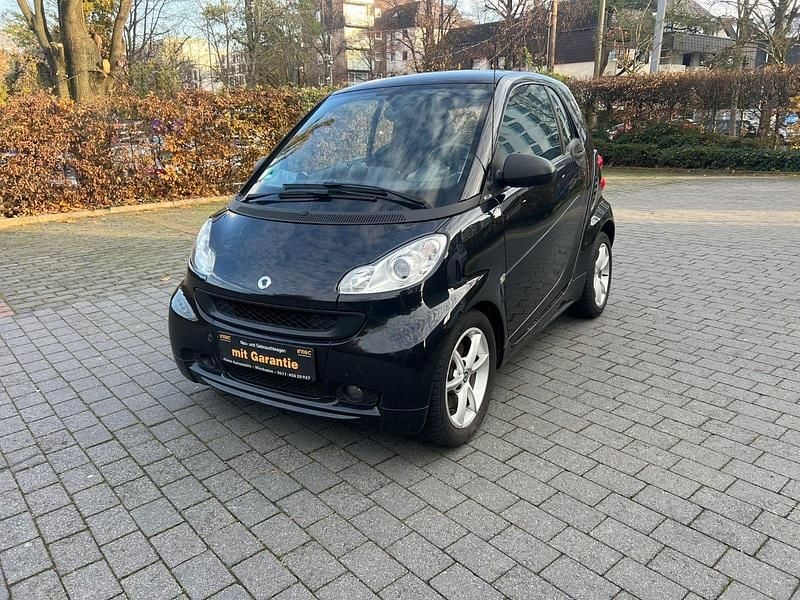 Schwarz Gebraucht 2012 Smart ForTwo Coupé Coupé | 5.300 € (Fairer Preis) - Bild 1/4