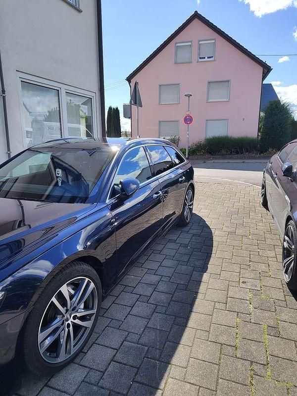 Gebraucht Audi A6 Design 286 PS (210 kW) 2019 Blau Kombi
