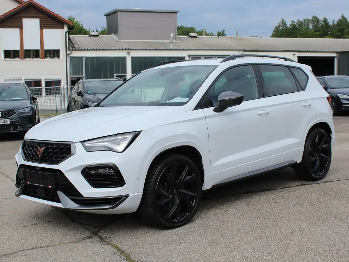 Gebraucht Cupra Ateca 300 PS (220 kW) 2025 SUV