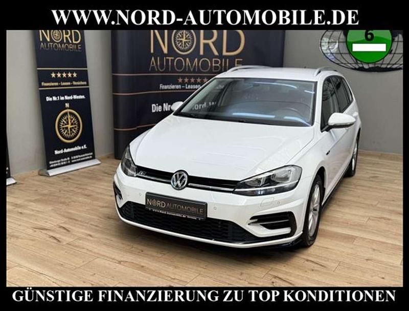Weiß Gebraucht 2021 VW Golf VIII R-line Kombi | 17.990 € (Superpreis) - Bild 1/3