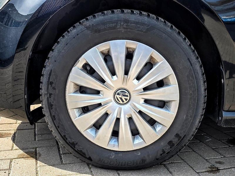 Gebraucht VW Golf VII Trendline 86 PS (63 kW) 2016 Schwarz Limousine