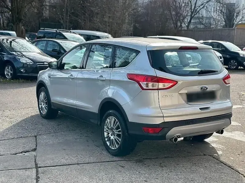 Gebraucht Ford Kuga Titanium 140 PS (102 kW) 2014 Silber SUV
