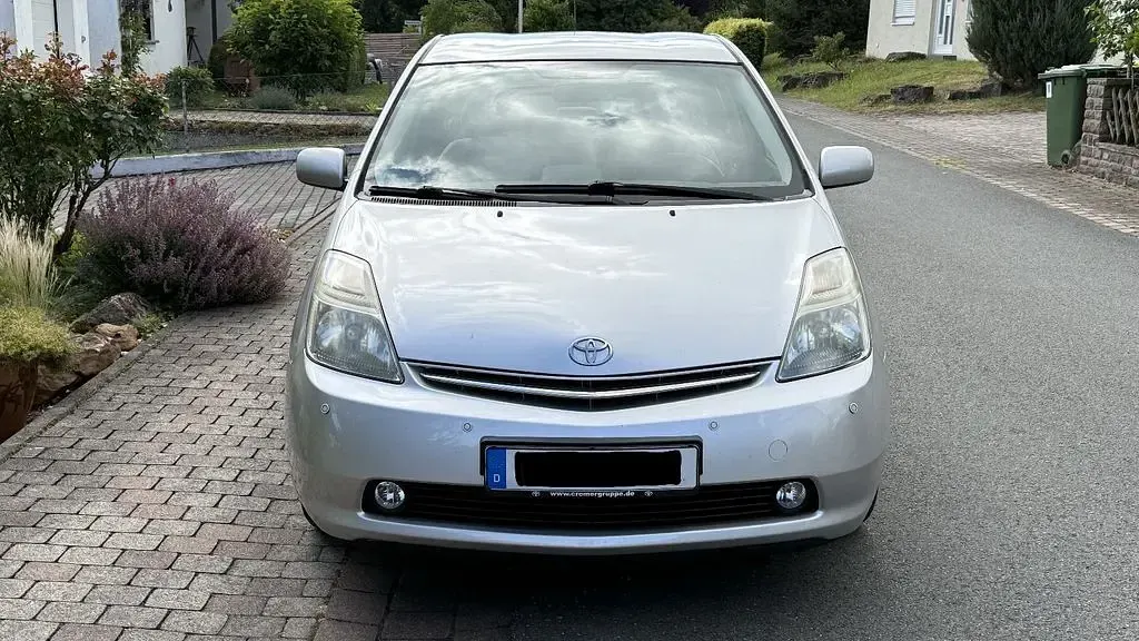 Gebraucht Toyota Prius Sol 111 PS (81 kW) 2008 Silber Kleinwagen