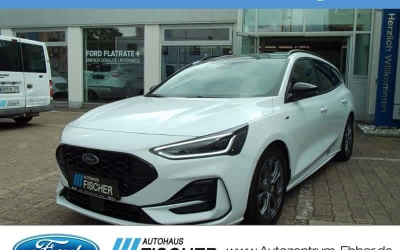 Weiss Gebraucht 2024 Ford Focus ST-Line Kombi | 24.979 € (Guter Preis) - Bild 1/4