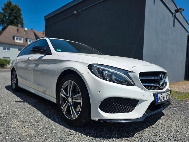 Weiß Gebraucht 2015 Mercedes C200 Kombi | 16.599 € (Guter Preis) - Bild 1/4