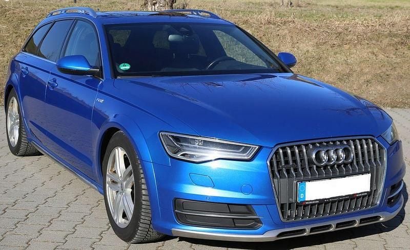 Gebraucht Audi A6 Allroad Business 320 PS (235 kW) 2015 Blau Kombi