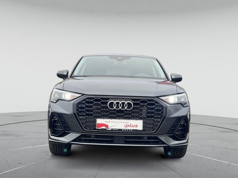 Daytonagrau perleffekt Gebraucht 2024 Audi Q3 Sportback S-Line SUV | 42.250 € (Fairer Preis) - Bild 1/4