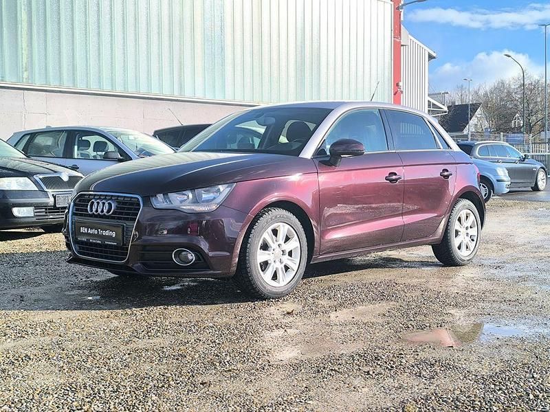 Gebraucht Audi A1 Sportback Ambiente 86 PS (63 kW) 2014 Violet Kleinwagen