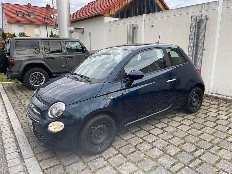 Gebraucht Fiat 500 Lounge 69 PS (50 kW) 2020 Blau Kleinwagen