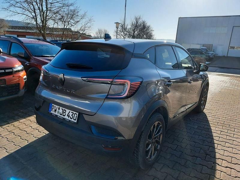 Gebraucht Renault Captur Techno 158 PS (116 kW) 2025 Grau SUV
