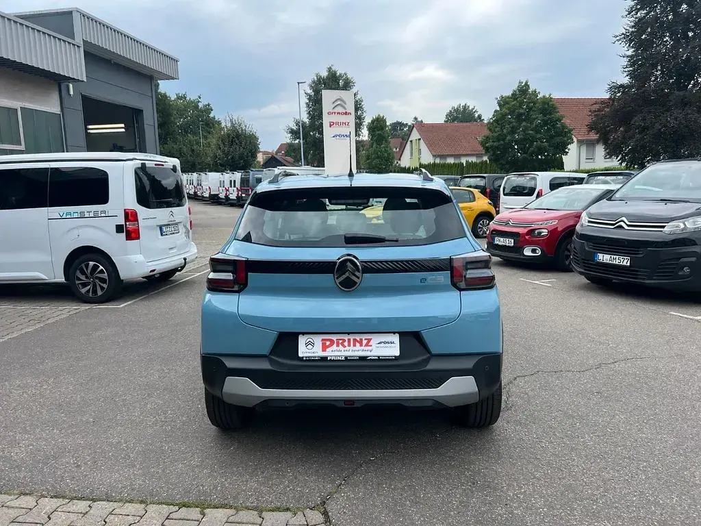 Neu Citroën e-C3 83 kW (113 PS) 2026 Blau Limousine