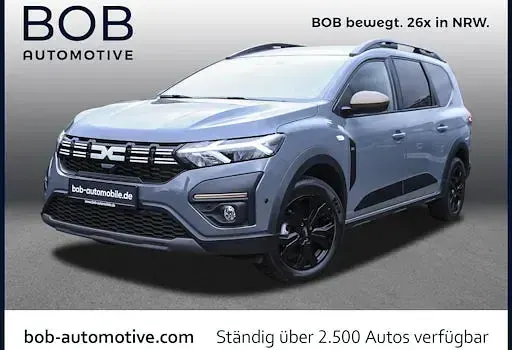 Gebraucht Dacia Jogger Extreme 141 PS (103 kW) 2025 Schiefergrau Van / Kleinbus