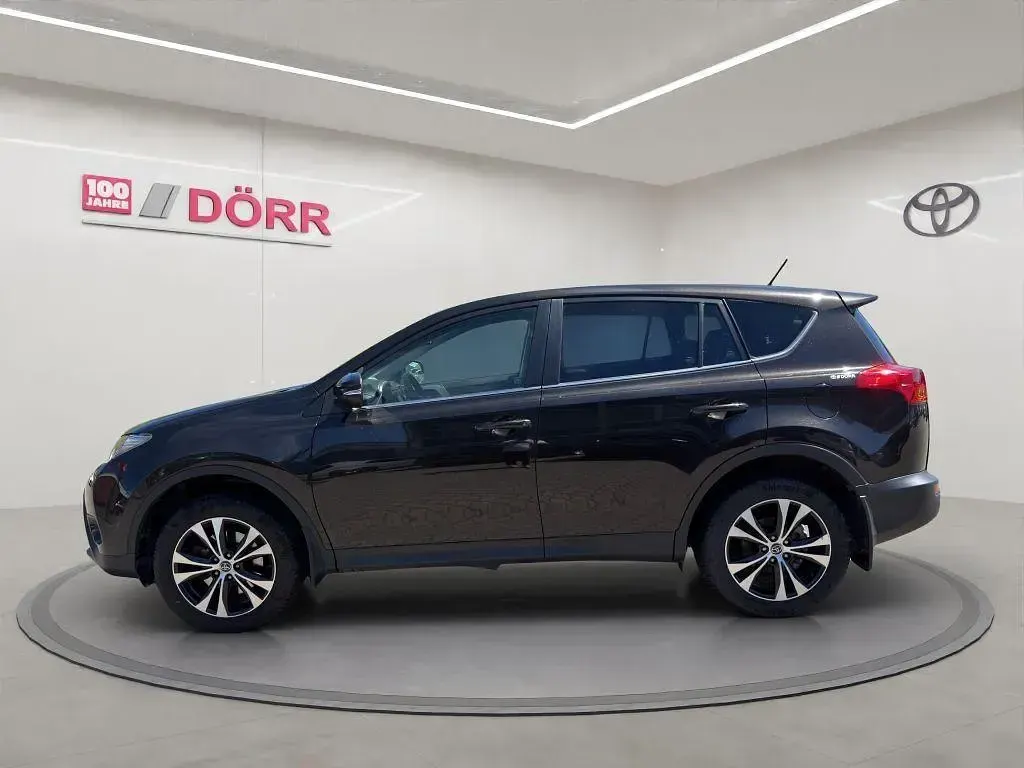 Gebraucht Toyota RAV4 Edition 150 PS (110 kW) 2015 Ristrettobraun metallic SUV
