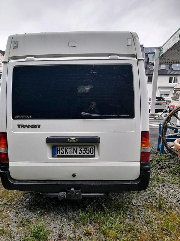 Weiß Gebraucht 2002 Ford Transit Van / Kleinbus | 2.000 € - Bild 1/4