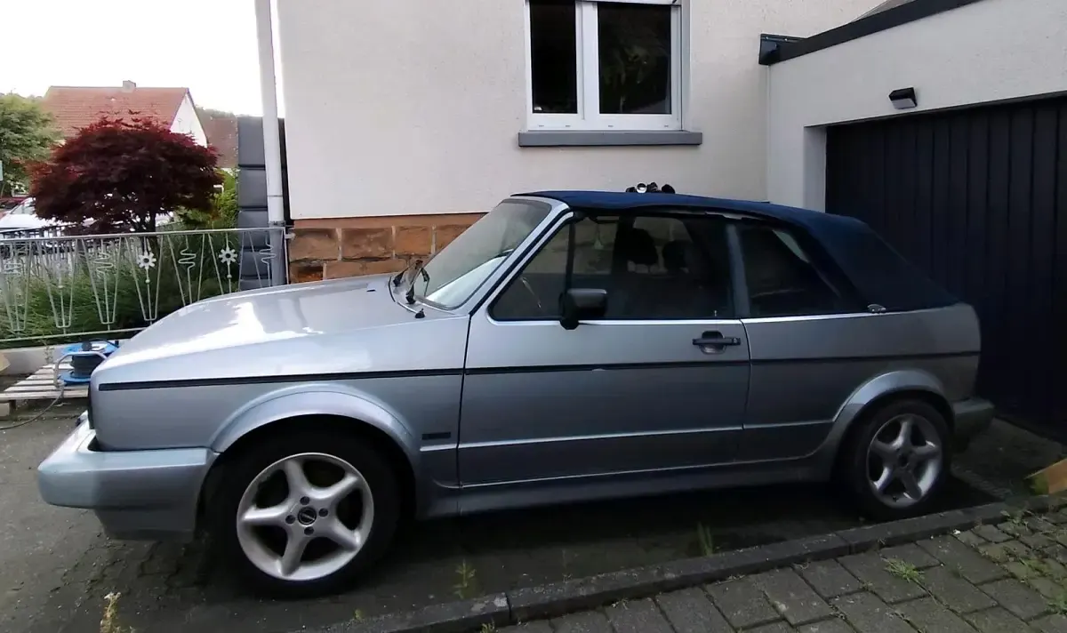 Gebraucht VW Golf 98 PS (72 kW) 2026 Silber Cabrio