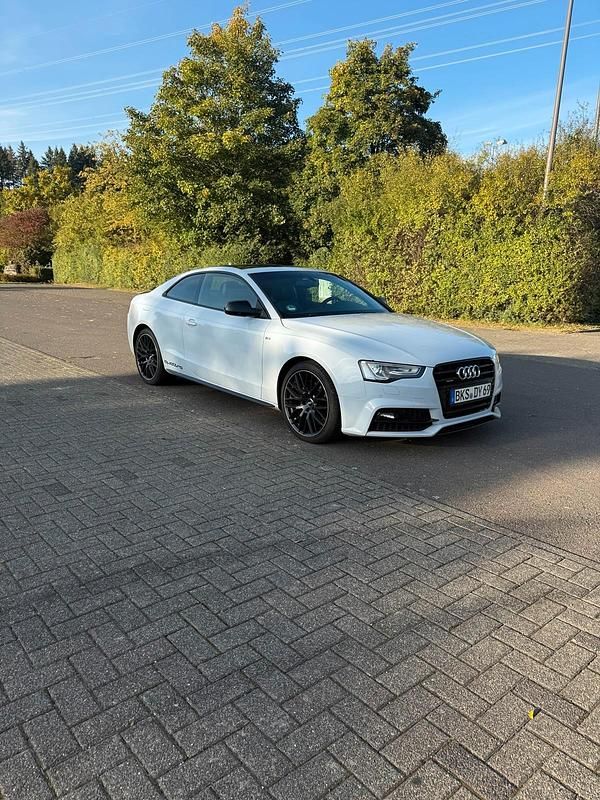 Gebraucht 2015 Audi A5 S-line plus Coupé | 15.299 € (Fairer Preis) - Bild 1/4