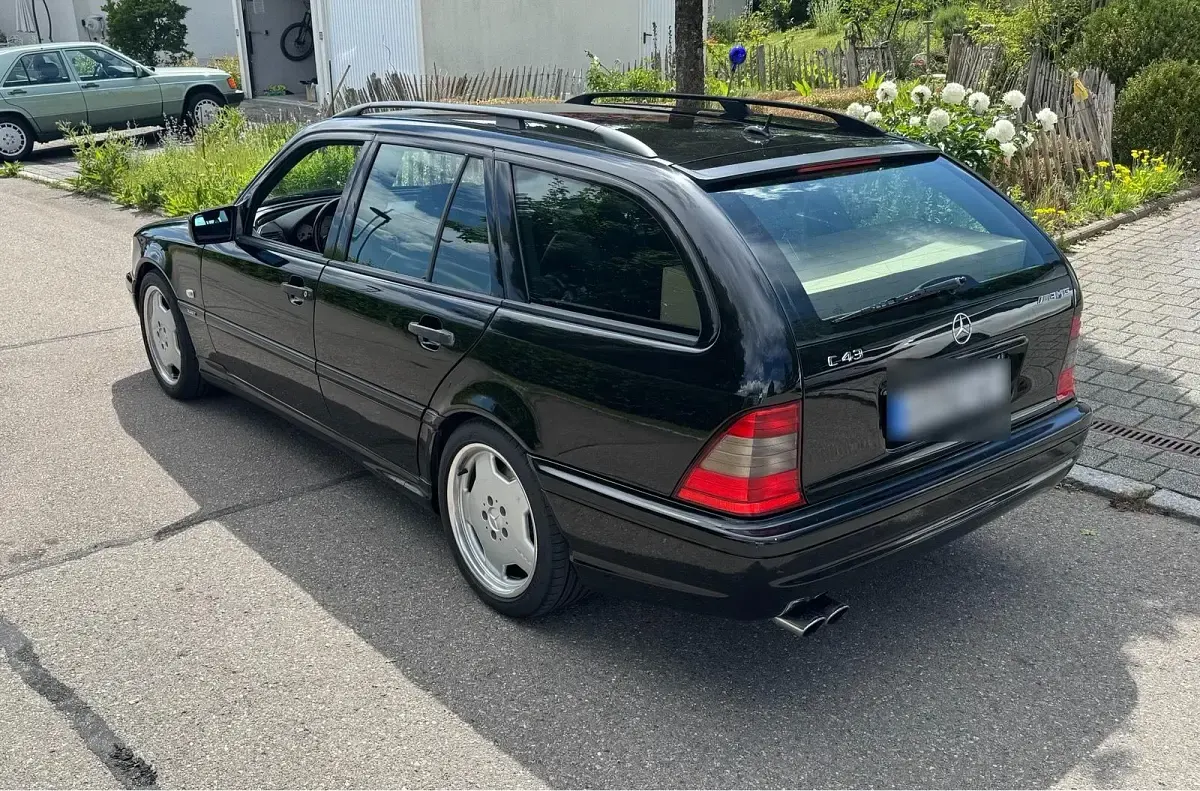 Gebraucht Mercedes C43 AMG AMG 306 PS (225 kW) 1999 Schwarz Kombi