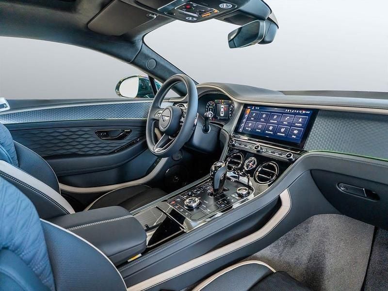 Neu Bentley Continental 782 PS (575 kW) 2025 Grün