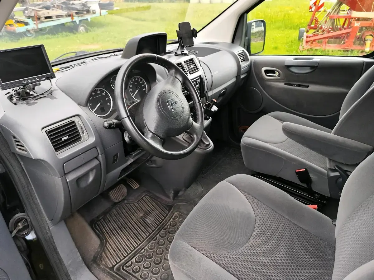 Gebraucht Citroën Jumpy 163 PS (119 kW) 2015 Schwarz Van / Kleinbus