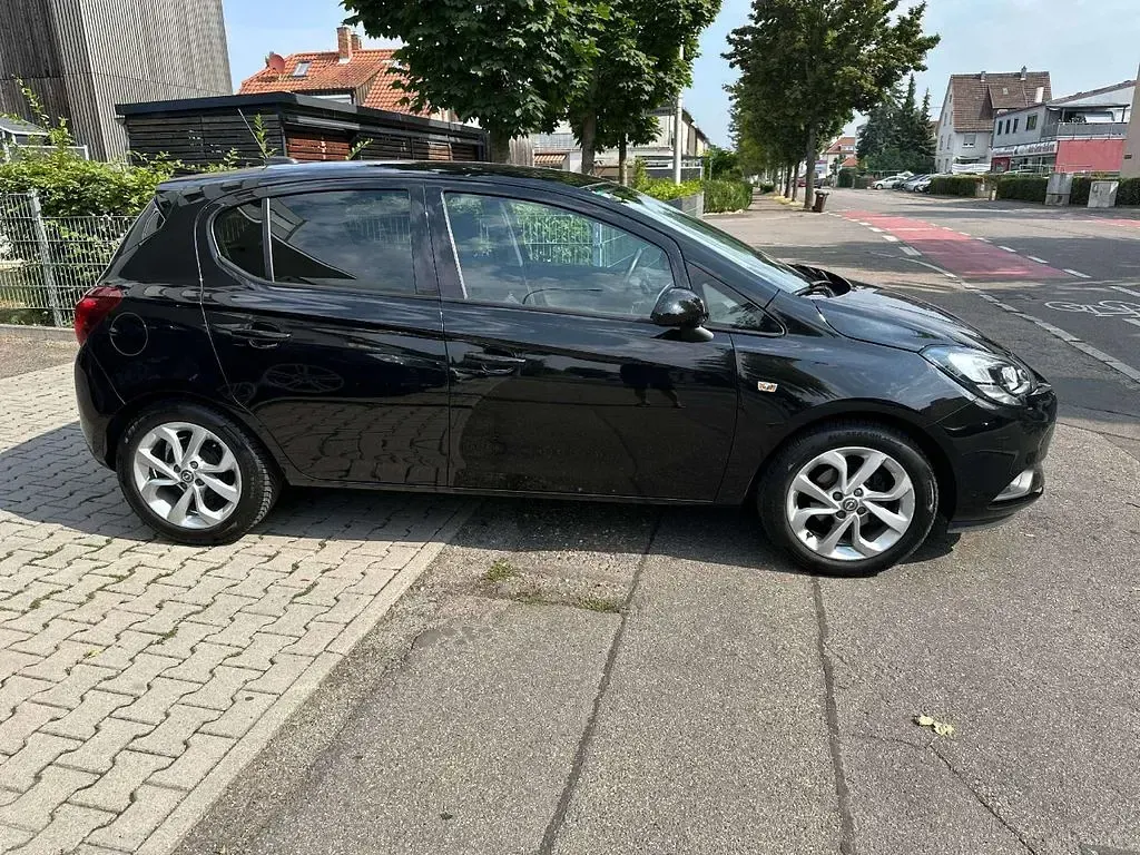 Gebraucht Opel Corsa Edition 90 PS (66 kW) 2018 Onyx schwarz Kleinwagen