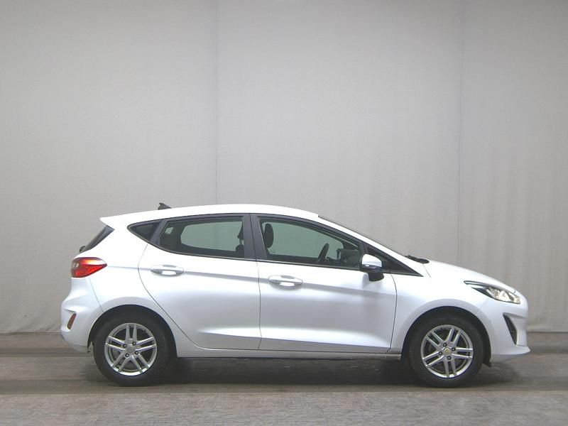 Gebraucht Ford Fiesta Cool & Connect 95 PS (69 kW) 2020 Weiss Kleinwagen