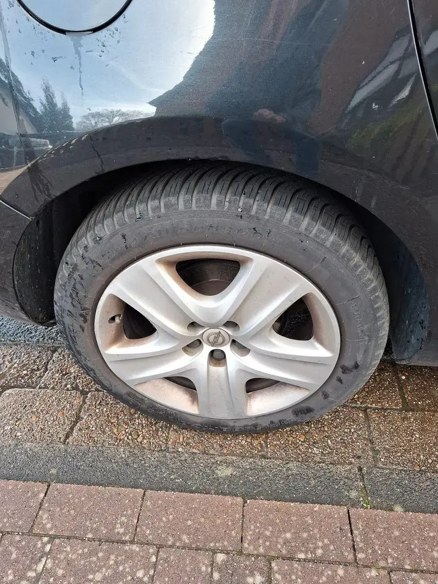 Używany Opel Astra Active 140 KM (102 kW) 2014 Czarny Kombi