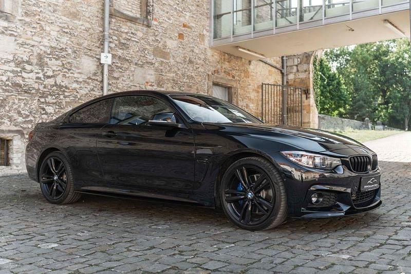 Schwarz Gebraucht 2018 BMW 440 M Performance | 32.700 € (Fairer Preis) - Bild 1/4