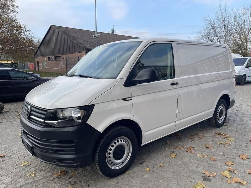 Weiß Gebraucht 2018 VW Transporter Van | 14.994 € - Bild 1/4