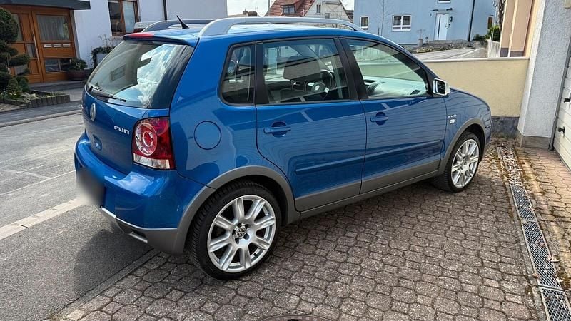 Gebraucht VW Polo Cross S 86 PS (63 kW) 2004 Blau Kleinwagen